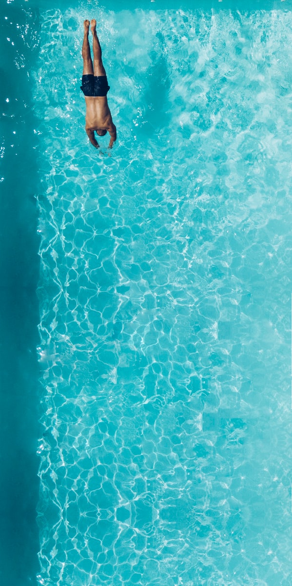 Couloir de nage bois : Une piscine design pour sportif !